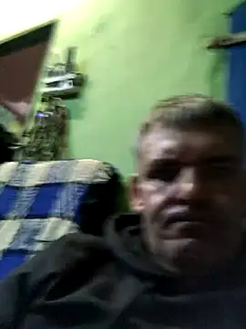 Mariop9999 online show from December 2, 2025, 12:33 am