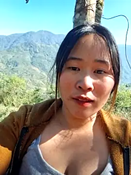 ALIENHR38 online show from November 26, 2025, 6:02 am