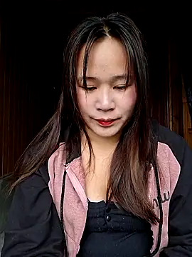 ALIENHR38 online show from March 11, 2026, 1:21 am