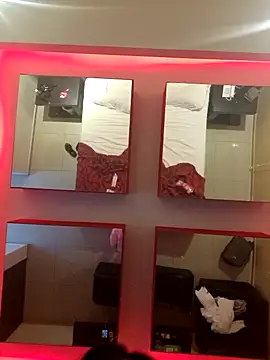 Snapshot of mamasitapetite chatting on November 3, 2025, 7:17 pm mamasitapetite online show from November 3, 2025, 7:17 pm