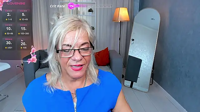 AnittaHarris online show from September 26, 2025, 8:32 am