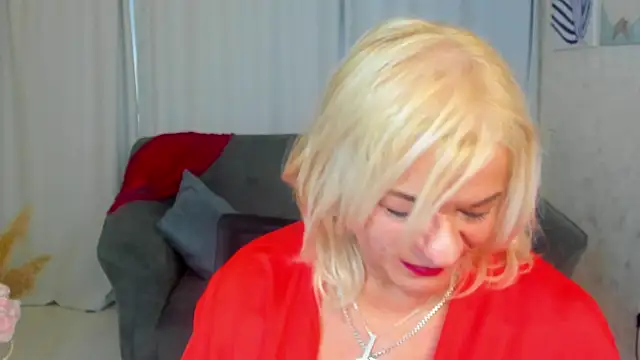 AnittaHarris online show from October 8, 2025, 7:43 am