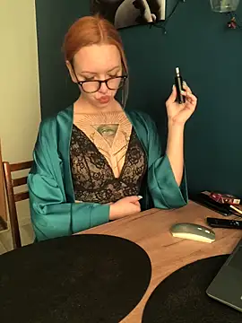 Amore Mia  online show from October 7, 2025, 6:14 am