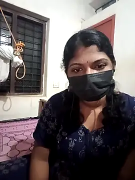 swetha01430 online show from October 18, 2025, 4:42 pm