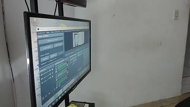 catalina hard love online show from October 23, 2025, 12:42 am