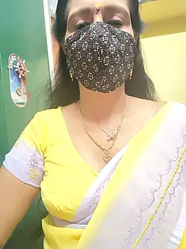 Snapshot of mallu-reshma chatting on February 14, 2026, 6:24 am mallu-reshma online show from February 14, 2026, 6:24 am