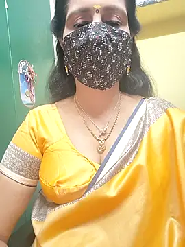 Snapshot of mallu-reshma chatting on February 12, 2026, 5:51 am mallu-reshma online show from February 12, 2026, 5:51 am