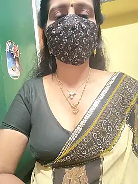 Snapshot of mallu-reshma chatting on February 9, 2026, 12:58 pm mallu-reshma online show from February 9, 2026, 12:58 pm