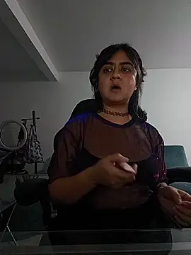 Snapshot of LylaVixxen chatting on November 14, 2025, 11:41 pm LylaVixxen online show from November 14, 2025, 11:41 pm