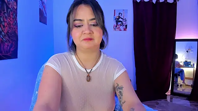 LylaVixxen online show from June 28, 2026, 5:03 am