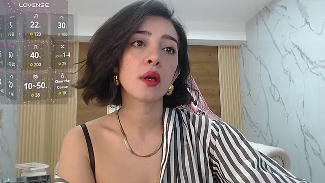 Snapshot of sara_lopez_s chatting on February 12, 2026, 1:33 pm sara lopez s online show from February 12, 2026, 1:33 pm