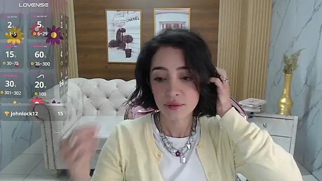 Snapshot of sara_lopez_s chatting on February 11, 2026, 1:33 pm sara lopez s online show from February 11, 2026, 1:33 pm