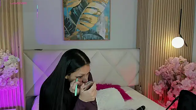 Mila Hank  online show from March 22, 2026, 12:18 pm