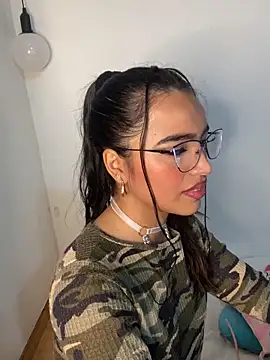 Snapshot of Mia_ferrari_1 chatting on September 11, 2025, 11:21 am Mia ferrari 1 online show from September 11, 2025, 11:21 am