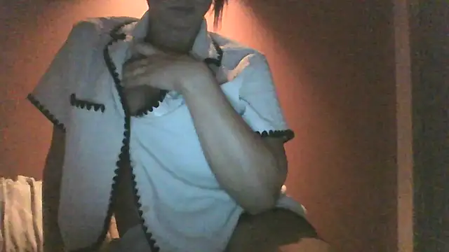 Justnani001 online show from September 12, 2025, 8:41 pm