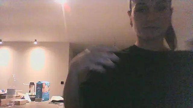 Justnani001 online show from September 15, 2025, 8:20 pm