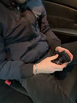 bmwe71 online show from February 12, 2026, 3:01 pm