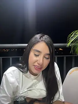 Sophie Dreamss online show from June 14, 2026, 2:24 am