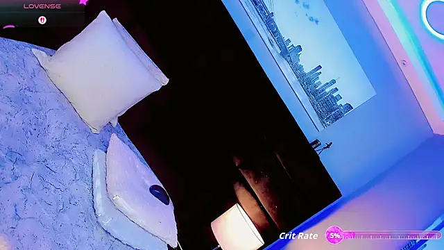 Nauthy girl online show from December 4, 2025, 4:17 pm