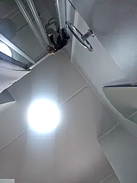 trickyOne online show from November 15, 2025, 6:17 am