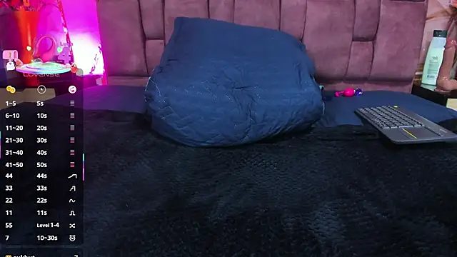 ada piter online show from November 25, 2025, 8:36 am