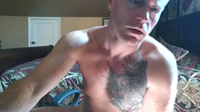 Snapshot of DILFiGuess11 chatting on July 12, 2026, 8:09 pm DILFiGuess11 online show from July 12, 2026, 8:09 pm