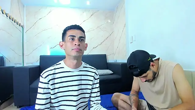 Golldens Dreamss online show from September 13, 2025, 4:01 am