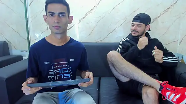 Golldens Dreamss online show from September 16, 2025, 4:35 am