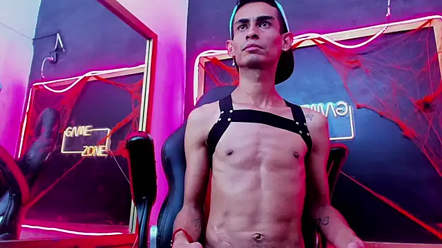 Golldens Dreamss online show from November 1, 2025, 1:49 pm