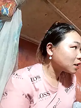 may-squirl online show from October 14, 2025, 11:44 am