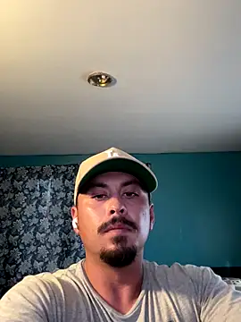 AlexR9700 online show from September 28, 2025, 11:34 pm