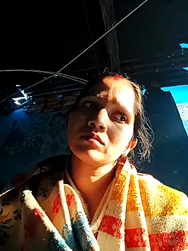 Jooli xx online show from November 21, 2025, 2:32 am