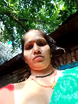 Jooli xx online show from September 17, 2025, 3:30 am