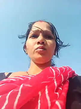 Jooli xx online show from October 7, 2025, 2:56 am