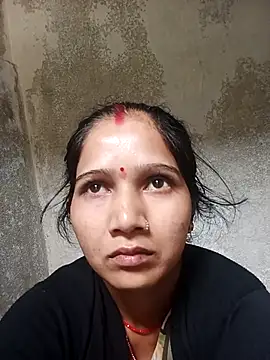 Jooli xx online show from October 26, 2025, 3:51 am