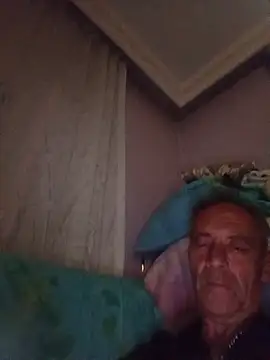 Snapshot of Meliwem12 chatting on June 9, 2026, 8:10 pm Meliwem12 online show from June 9, 2026, 8:10 pm
