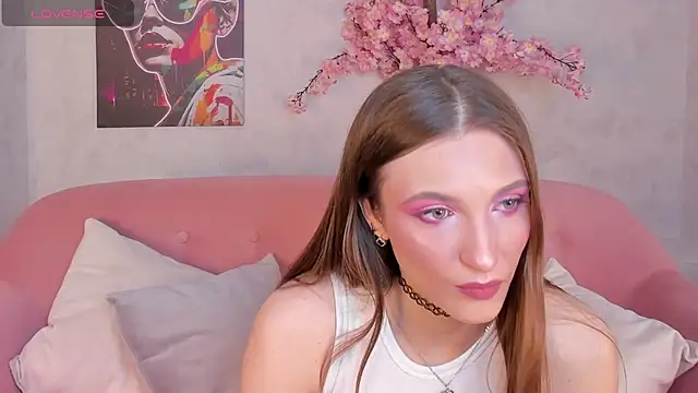 Snapshot of Alisha_Green chatting on September 10, 2025, 8:57 am Alisha Green online show from September 10, 2025, 8:57 am