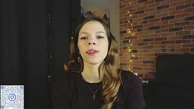 VelvetRisque online show from March 1, 2026, 6:35 am