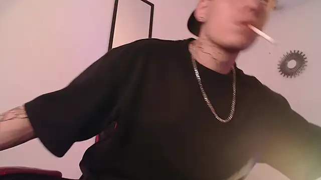 Snapshot of Anhonymus_ chatting on September 29, 2025, 4:12 pm Anhonymus online show from September 29, 2025, 4:12 pm