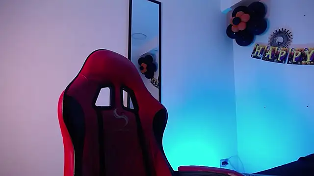 Snapshot of Anhonymus_ chatting on October 14, 2025, 4:02 am Anhonymus online show from October 14, 2025, 4:02 am