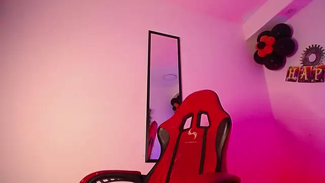 Snapshot of Anhonymus_ chatting on October 16, 2025, 3:48 am Anhonymus online show from October 16, 2025, 3:48 am