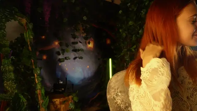 eliz gallen online show from October 24, 2025, 7:02 pm