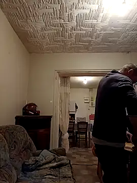 frederic198 online show from October 4, 2025, 5:47 pm