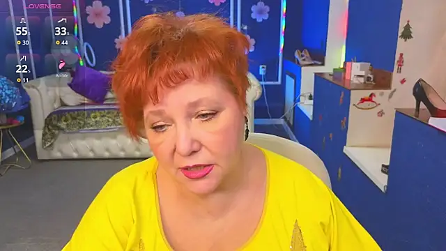 Kira Kenett online show from February 3, 2026, 7:13 am