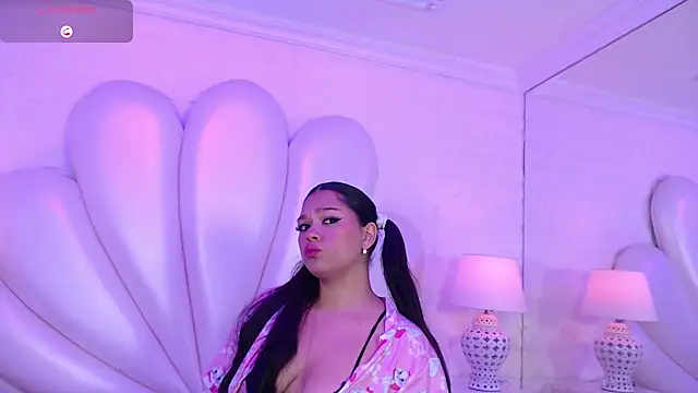 HatsaJones online show from September 27, 2025, 3:56 am