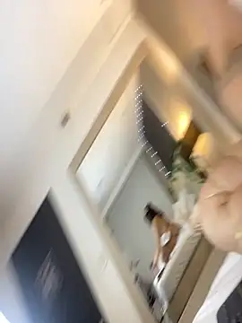 nina cat420 online show from October 19, 2025, 4:21 pm