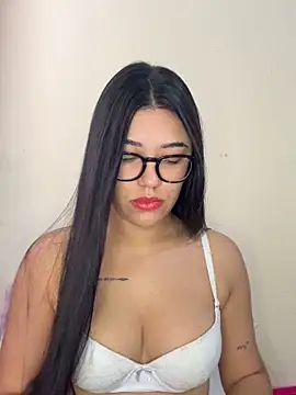 Snapshot of Alexa69xx chatting on October 25, 2025, 12:28 pm Alexa69xx online show from October 25, 2025, 12:28 pm