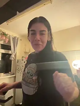 Snapshot of valentinalamont chatting on September 17, 2025, 10:01 pm valentinalamont online show from September 17, 2025, 10:01 pm