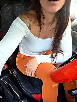 sexy7883 online show from March 2, 2026, 10:55 am