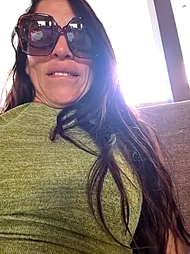 sexy7883 online show from December 4, 2025, 9:08 am